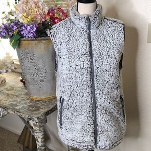 Thread + Supply Gray Sherpa Soft Woolly Vest